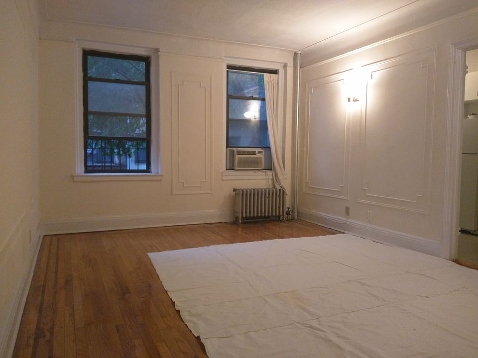 1st image of 4309 40th St #11M