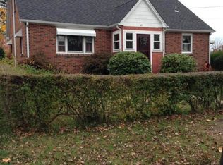 31 Burnham Rd, East Brunswick, NJ 08816