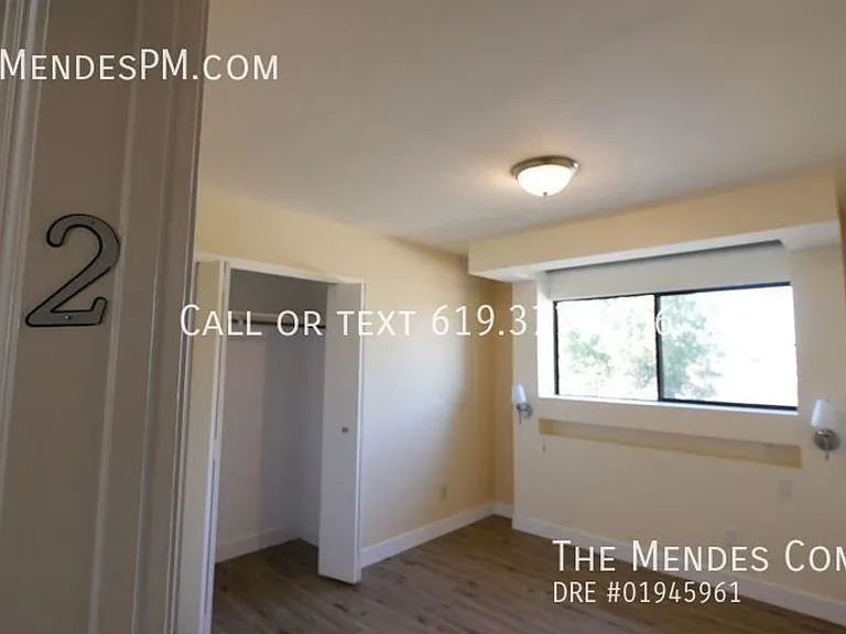 College Rental on 54th St. — Photo 44