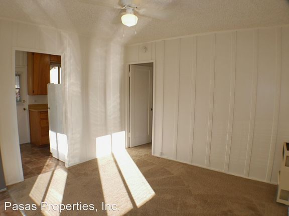 3rd image of 1657 Scott St