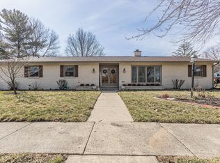 1007 Page Dr, Champaign, IL 61821