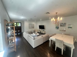 3068 Shipping Ave, Coconut Grove, FL 33133