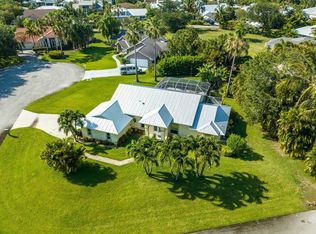 5663 SE Pot O Gold Pl, Stuart, FL 34997
