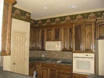 2nd image of 1710 Chatham Ln