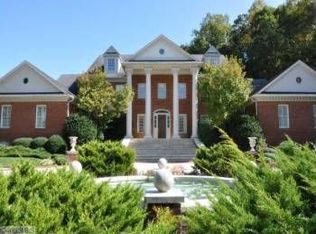 328 Hanover Arms Ct, Winston Salem, NC 27104