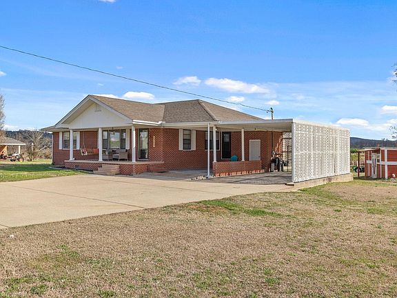 2nd image of 2700 Ricks Ln