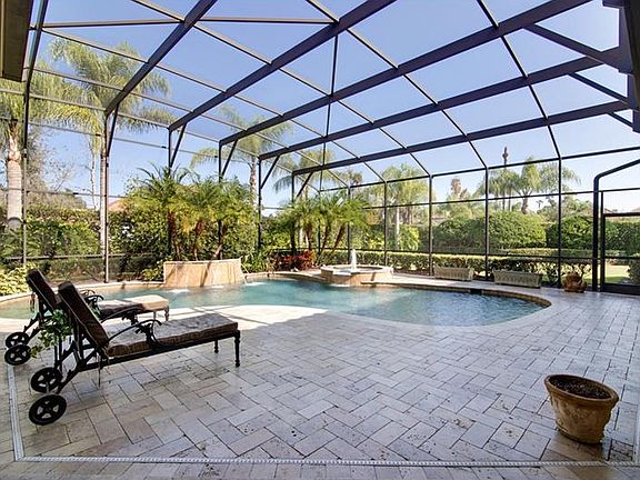 3rd image of 2096 Alaqua Lakes Blvd