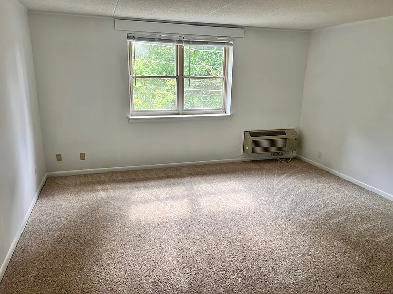 22 Ontario St #1 — Photo 5