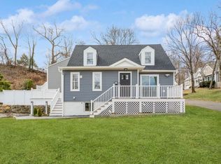 11 Woodlawn Ave #11A, Norwalk, CT 06854