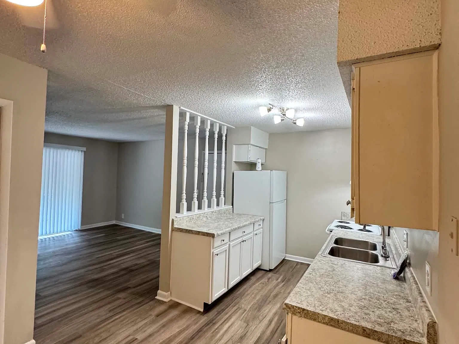 2 bed, 840 sqft, $1,125 — Photo 4
