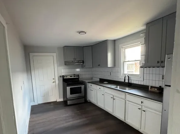 1211 Wright St, Wilmington, NC 28401