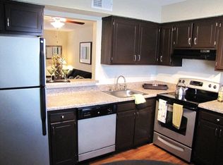 Midtown Park Townhomes, Raleigh, NC 27609