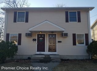 880 Saint James Ave, Springfield, MA 01104