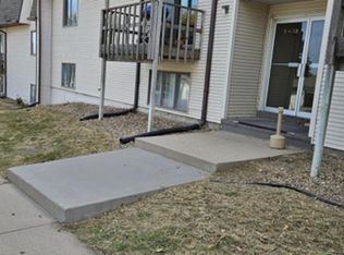 1701 University Dr #9, Kearney, NE 68845