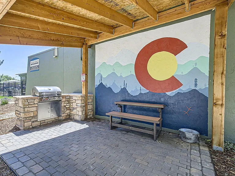 Beautiful Outdoor Grilling Area
