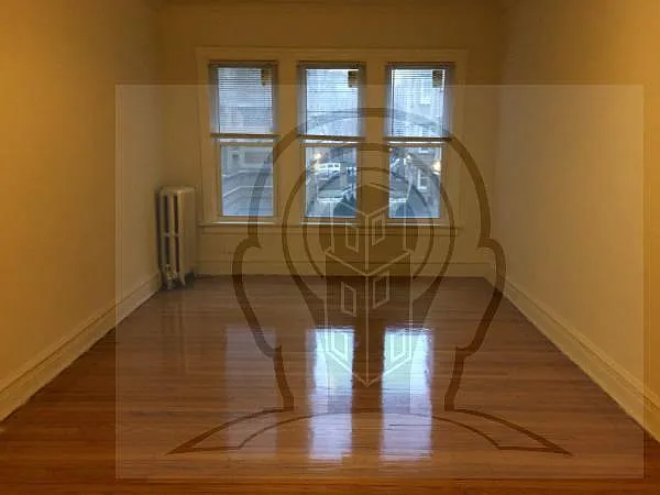 2 bed, 1.0 bath, 1200 sqft, $1,800 — Photo 1