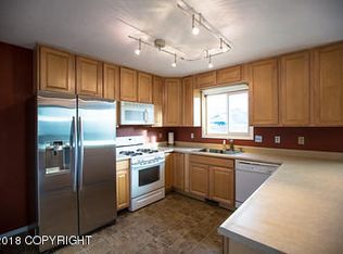 7900 Moose Run Cir, Anchorage, AK 99507