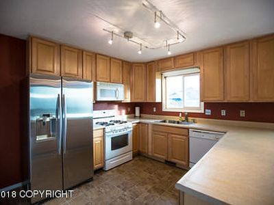 7900 Moose Run Cir, Anchorage, AK, 99507