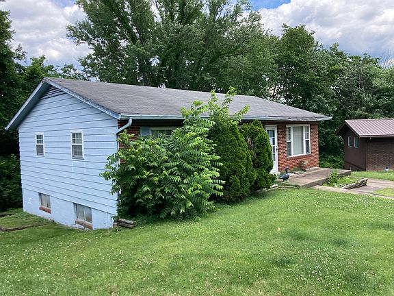 3rd image of 73 Lilly Ln