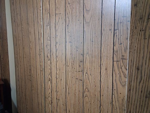 3rd image of 13820 Peach Cir