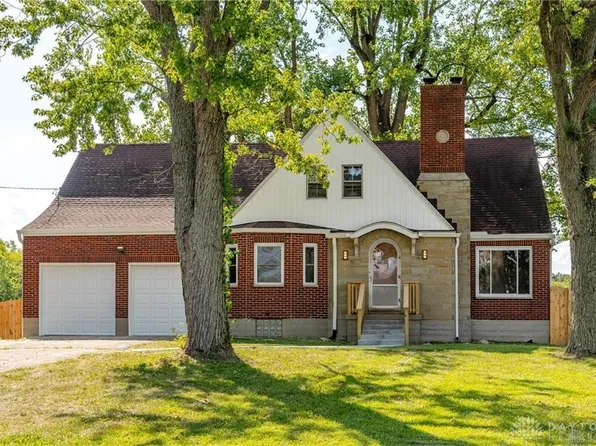 4911 Old Troy Pike, Dayton, OH 45424