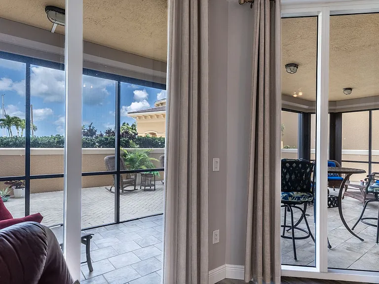 3313 Sunset Key Cir #107 — Photo 32