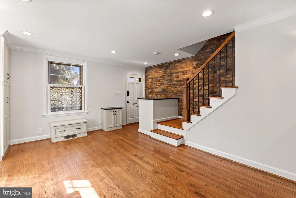 2 bed, 2.0 bath, 1500 sqft, $3,500 — Photo 3
