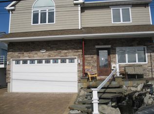 2847 Clubhouse Rd, Bellmore, NY 11710