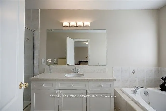 15 Dragonfly Ave — Photo 13
