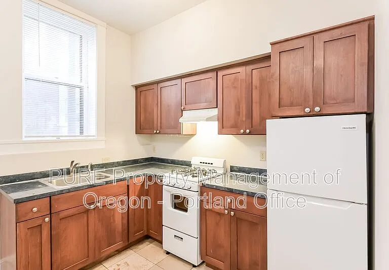 2167 SW Yamhill St #9 — Photo 11