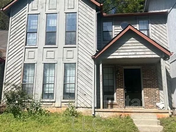 803 Heritage Oaks Dr, Stone Mountain, GA 30088