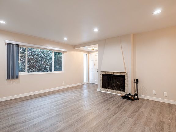 4th image of 1830 Federal Ave APT 1