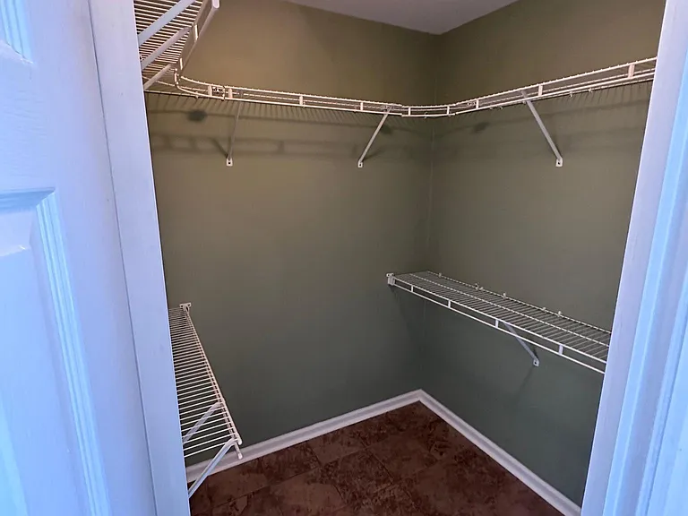 823 Harbor Place Dr — Photo 24