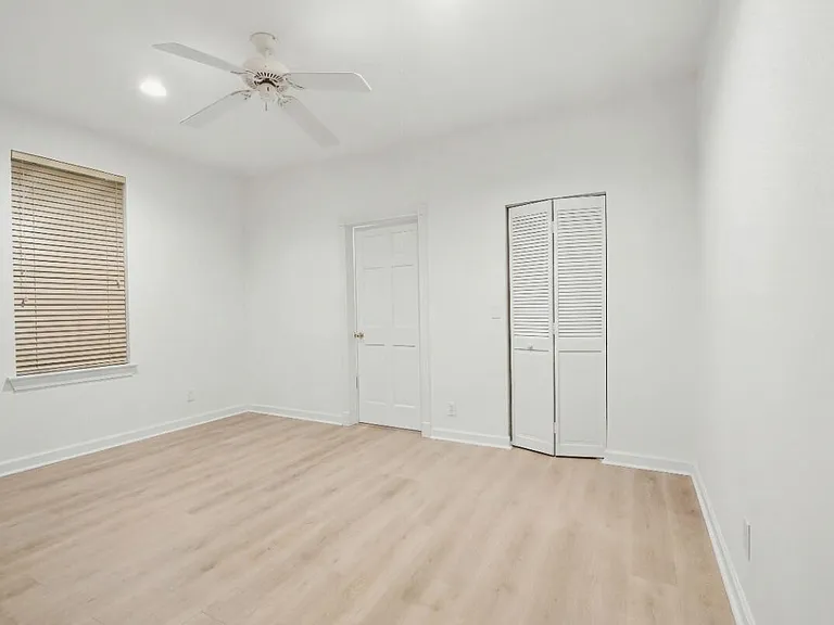 1716 NW 124th Way — Photo 23