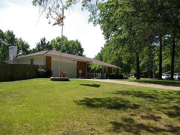 3rd image of 6507 Ballentine St