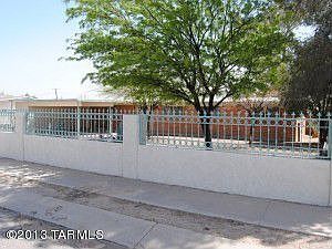 2nd image of 5651 S Oriole Ave