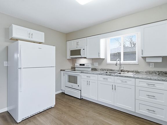 4th image of 7223 Faris St