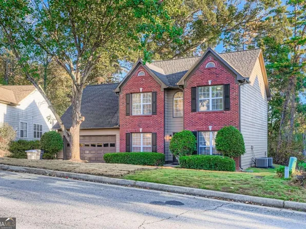 1570 Twin Bridge Ln, Lawrenceville, GA 30043