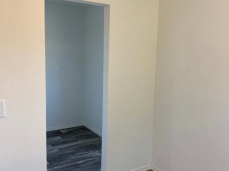 3253 W Hills Rd #D — Photo 15