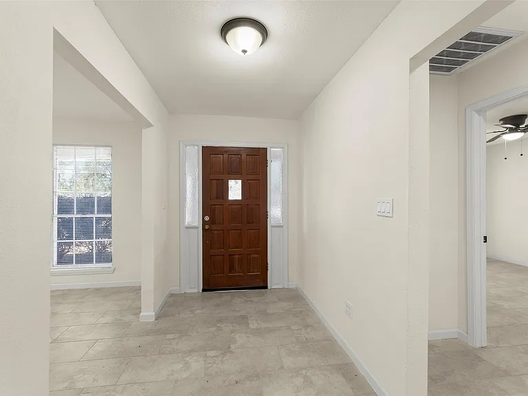 22019 Kenchester Dr — Photo 20