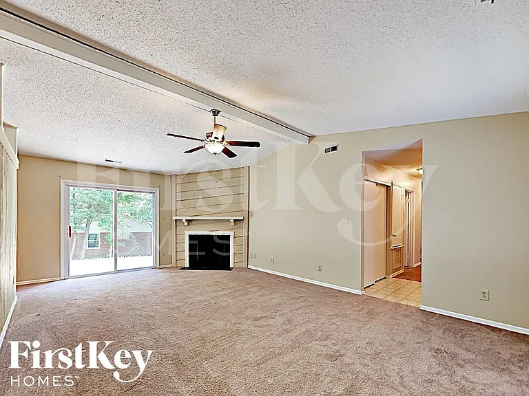 6417 Pineburr Ct — Photo 3