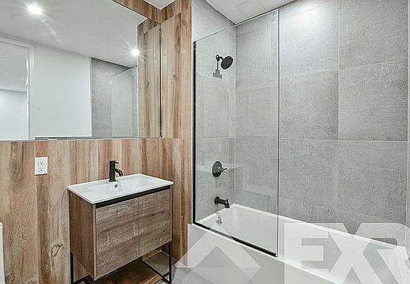 2nd image of 1365 Nostrand Ave #5R