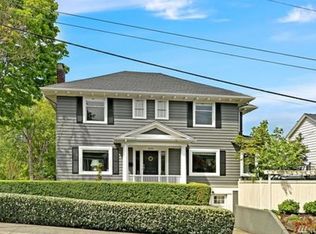 452 Boston St, Seattle, WA 98109