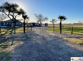 29 Morris Town Rd, Victoria, TX 77905