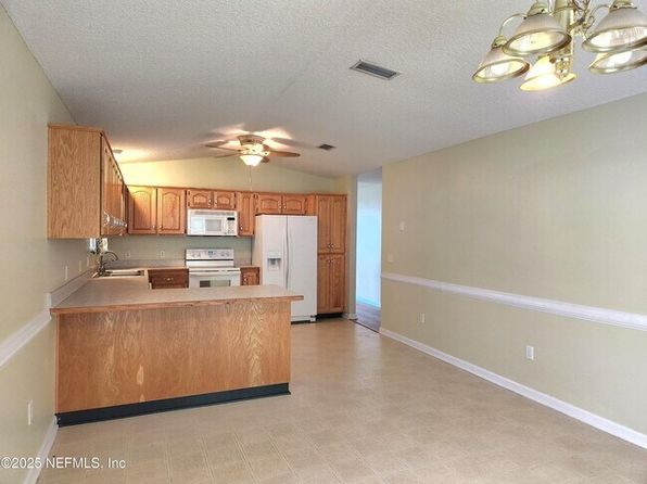 37127 Lorena Dr