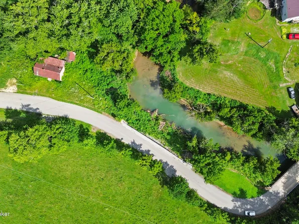 294 Cupio Ln, West Point, KY 40177