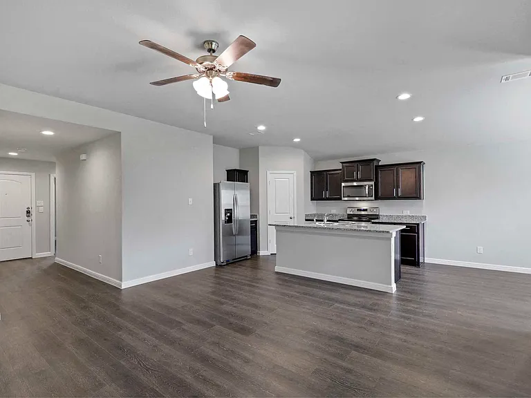 226 Seclusion Dr — Photo 21