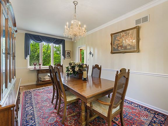 5th image of 6415 Breton Lakes Dr