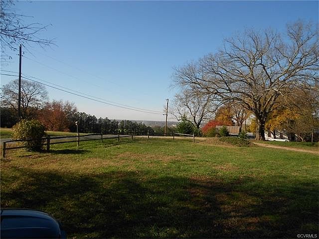 2nd image of 5916 Long St