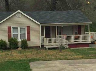 7037 Warrior River Rd, Bessemer, AL 35023